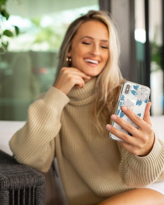 Forget Me Not | Blue and Gold Clear Floral Case