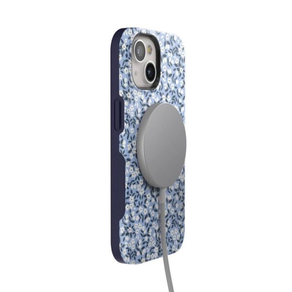 Picking Daisies | Cottagecore Case