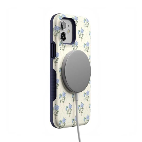Vintage Garden | Blue Hydrangea Case