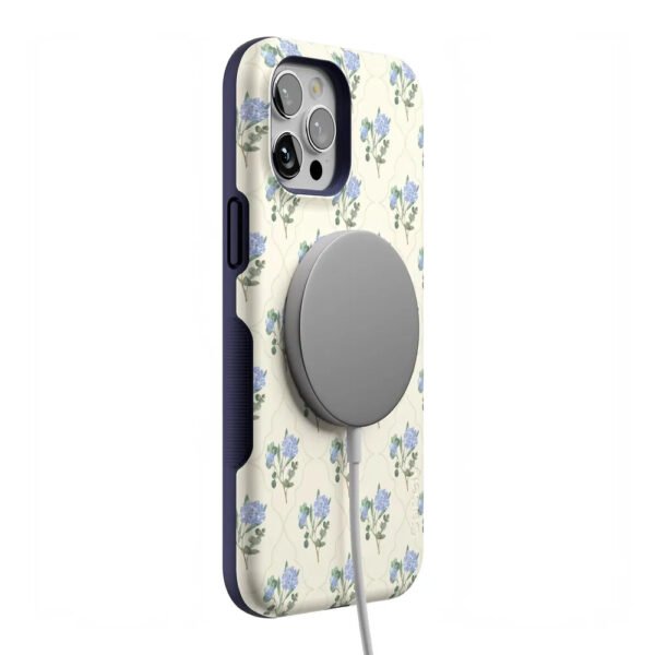 Vintage Garden | Blue Hydrangea Case